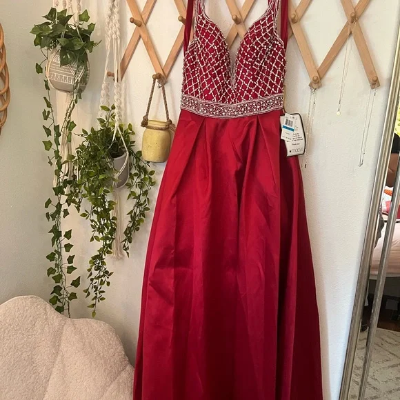 Prom dresses on hot sale poshmark